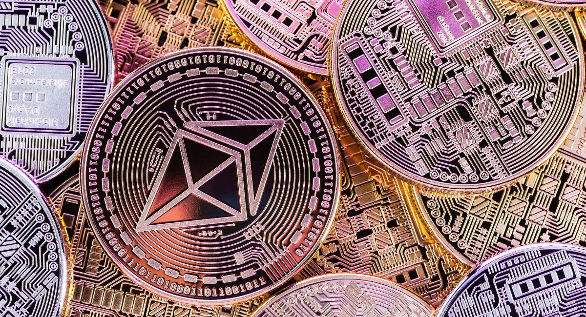 All About The Relationship Between Ethereum And NFTs And The 7 Amazing Use Cases All About The Relationship Between Ethereum And NFTs And The 7 Amazing Use Cases