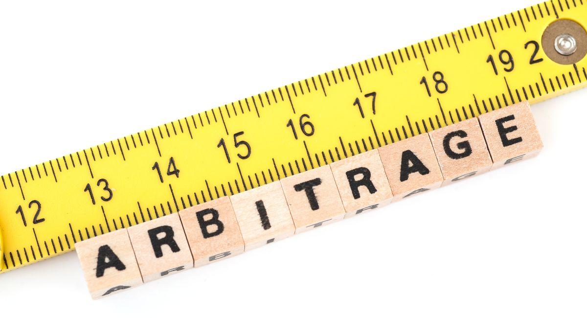 Top 10 Risks Involved In Crypto Arbitrage Trading And Super Strategies To Improve It 5 Crypto Arbitrage 3